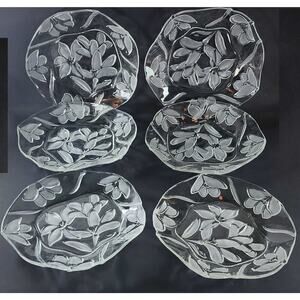 6 Embossed Floral Dinner Plate Clear Thick Glass Textured 8" Wavy Edge Stunning